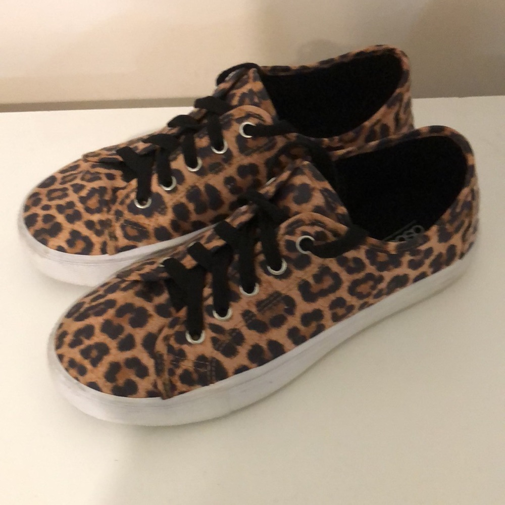 Leopard sneakers - Picture 2 of 3